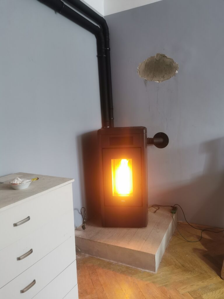 Kominki na pellet z DGP — realizacja 4