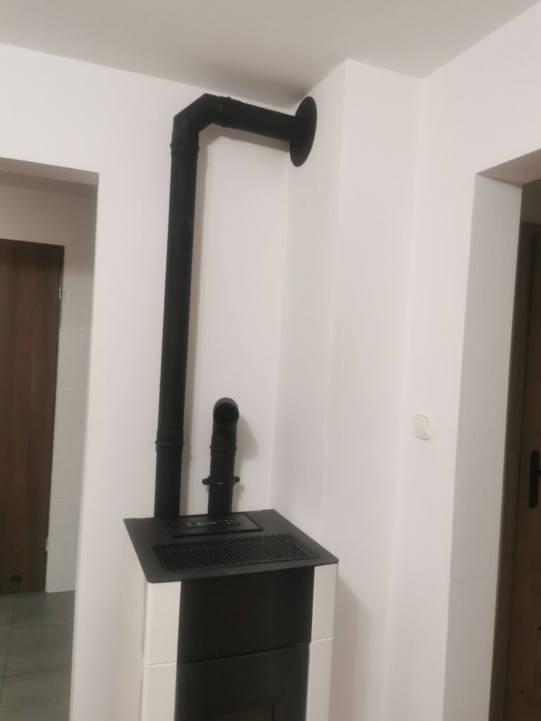 Kominki na pellet z DGP — realizacja 38