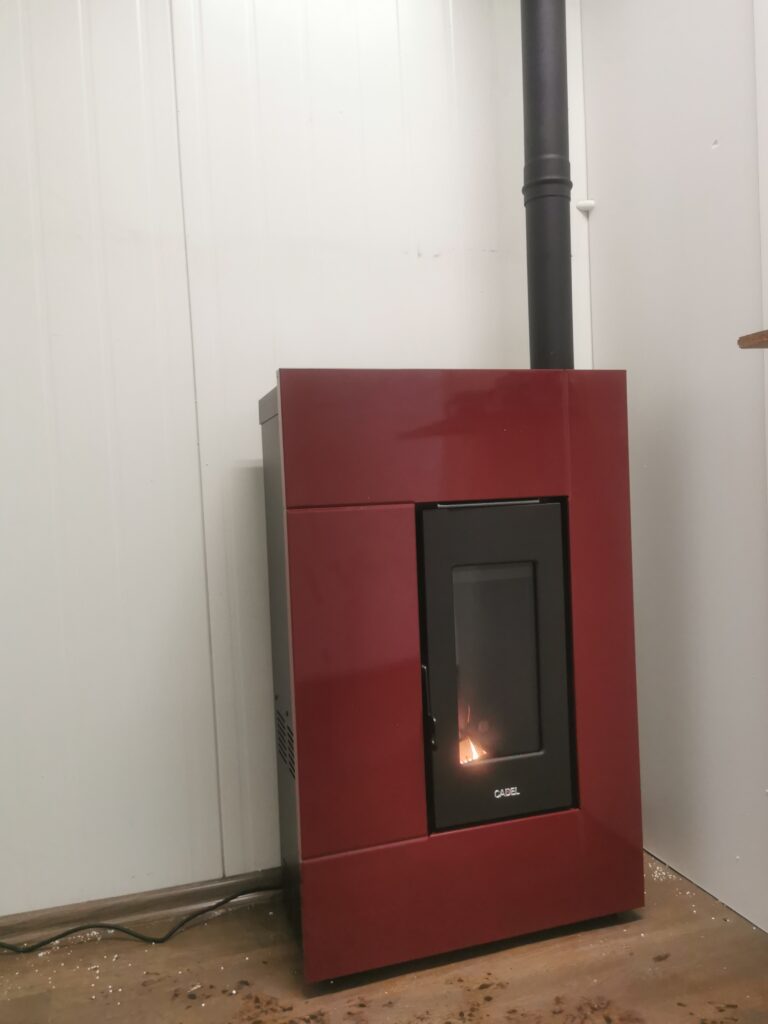 Kominki na pellet z DGP — realizacja 50